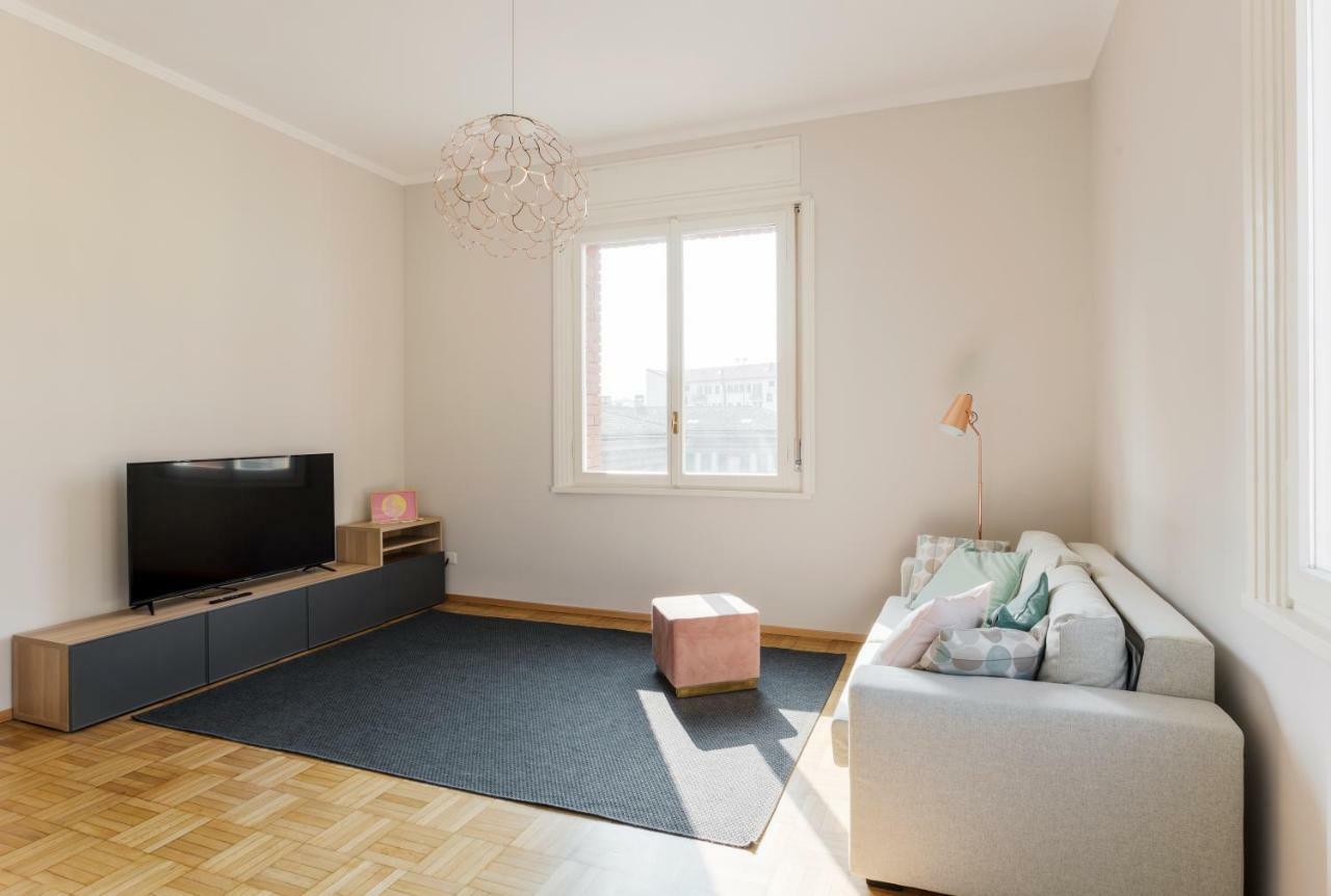 Amazing Apartment With A View 밀라노 외부 사진